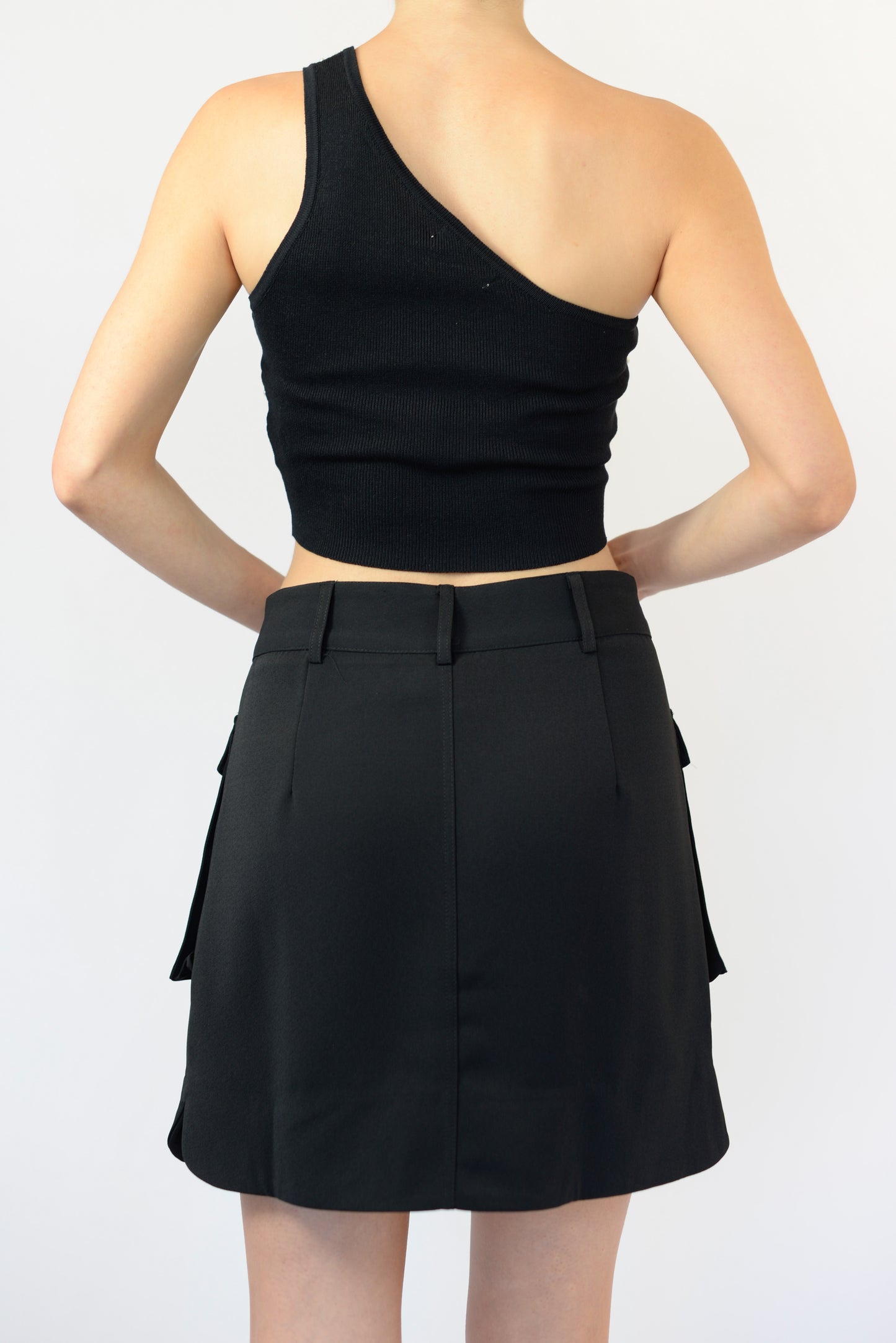 Pearls Black Top