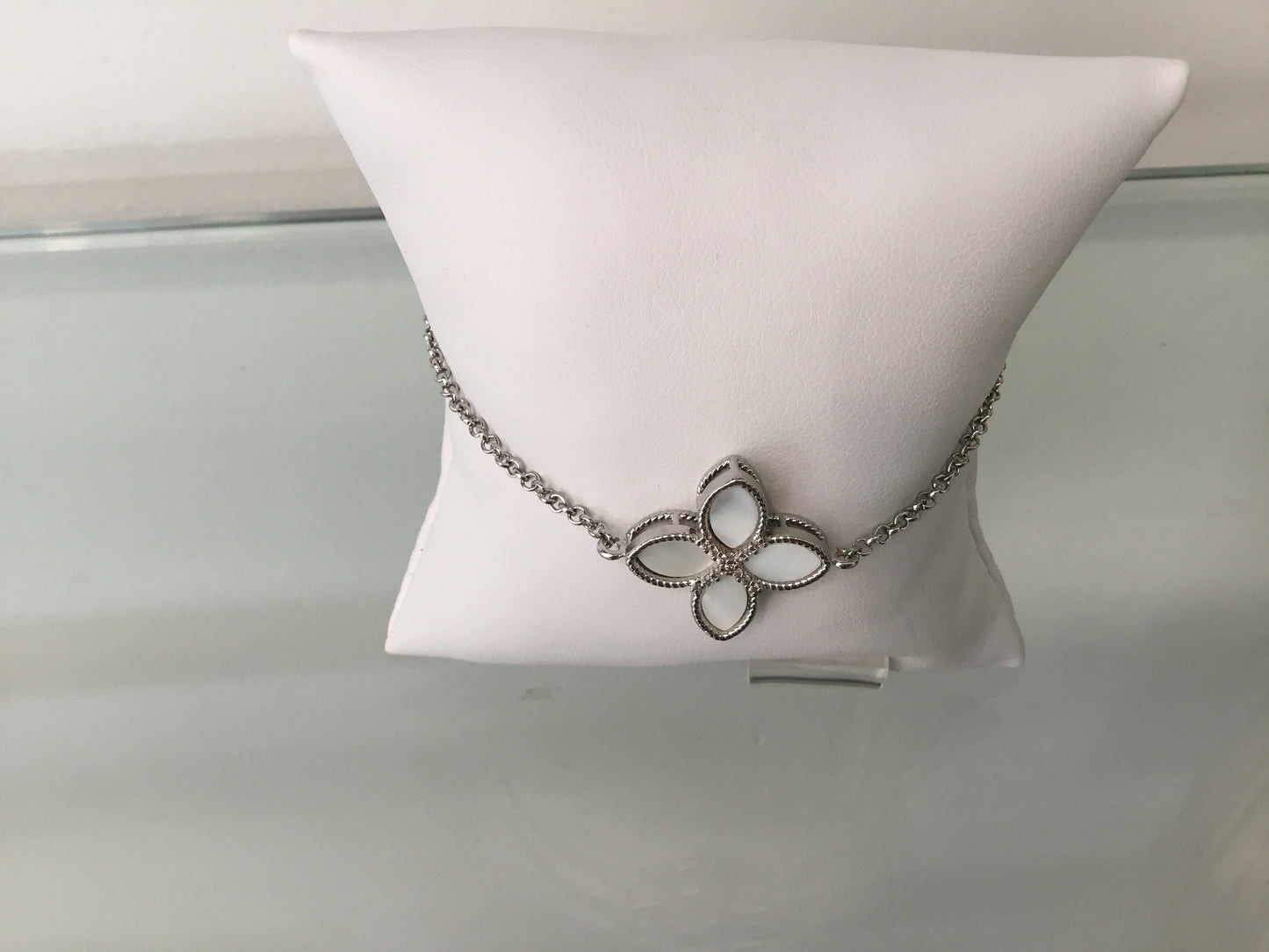 Flower Fine Bracelet