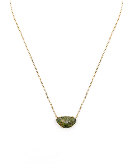 Necklace with Green Rock